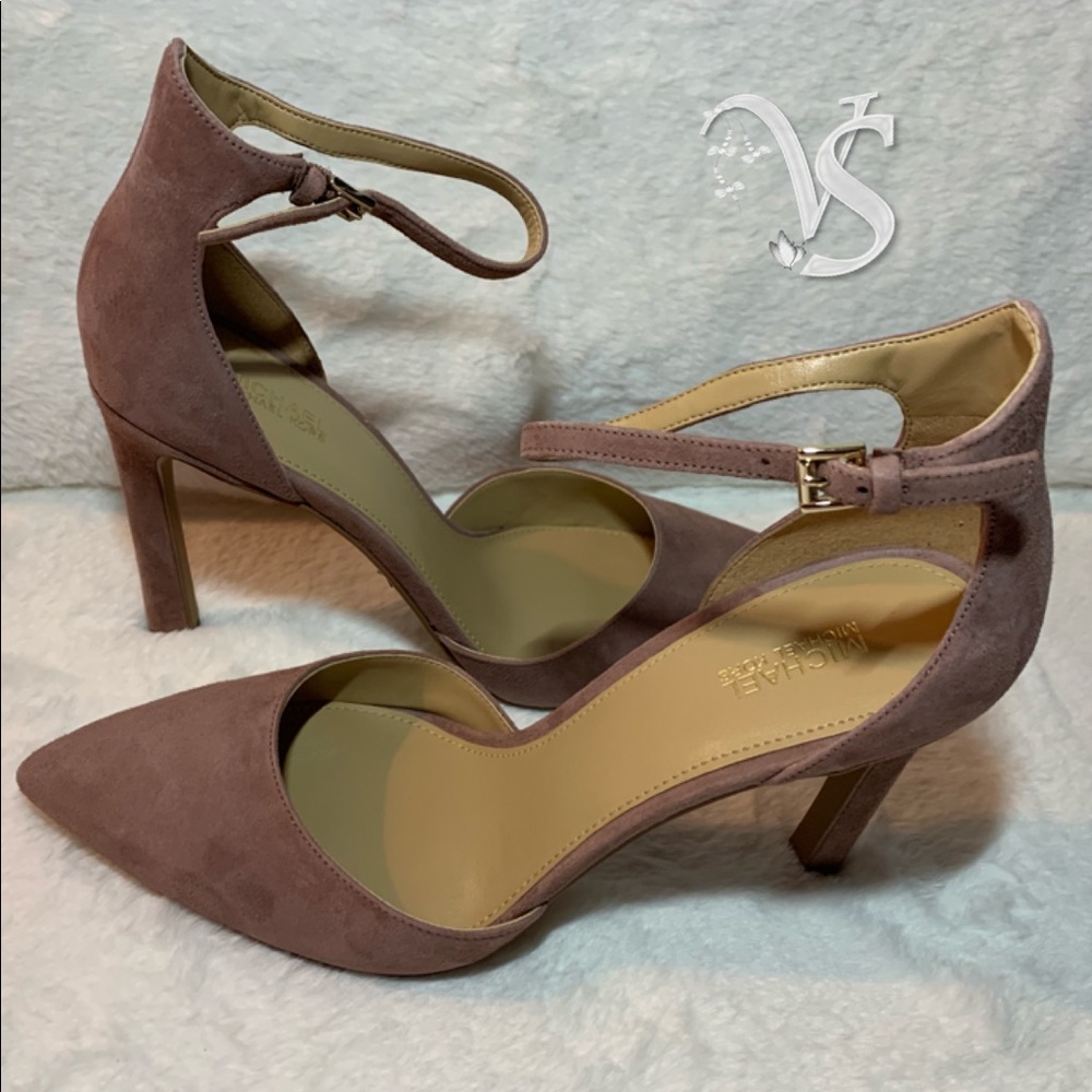 MICHAEL Michael Kors, Lisa Pump Suede
NWT